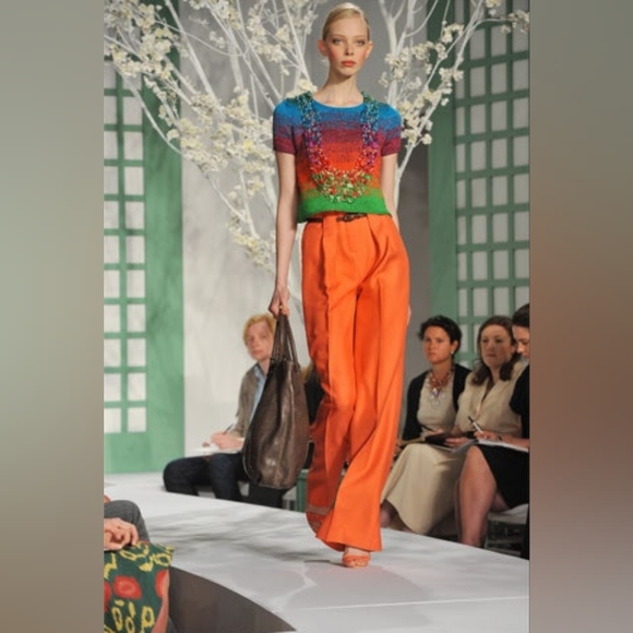 *$2,200 OSCAR DE LA RENTA SILK BEAD   KNIT ART RUNWAY TOP BLOUSE S - Picture 7 of 10